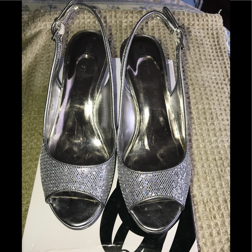 Nine West Silver Slingback Sandals, Size 6.5